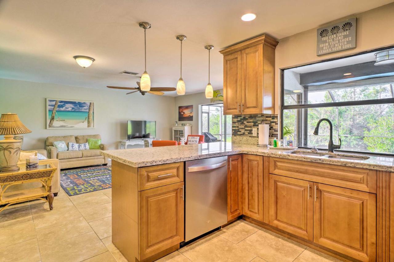 Pet-Friendly Fort Myers Home With Patio And Grill! North Fort Myers Zewnętrze zdjęcie