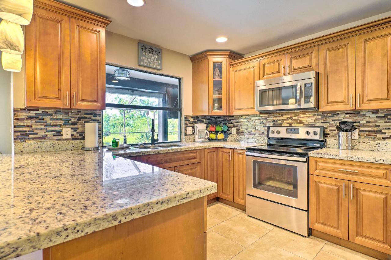 Pet-Friendly Fort Myers Home With Patio And Grill! North Fort Myers Zewnętrze zdjęcie